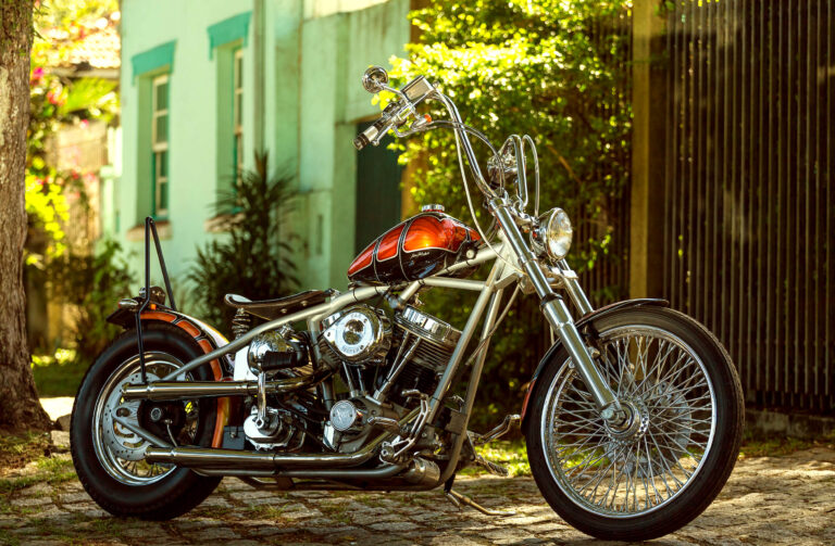 Harley-Davidson recebe customização estilo Bobber com motor clássico da década de 60