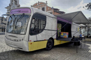 Ônibus da Cultura movimenta Parque Barigui neste domingo