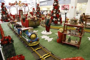 Shopping Cidade Maringá encanta clientes na abertura do Natal e entrega da nova estrutura