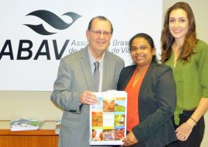 Visita do Siri Lanka na ABAV-PR