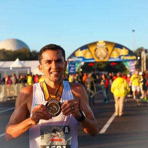 Maringaense José Eraldo de Lima fica em terceiro lugar na Disney World Marathon de 2019