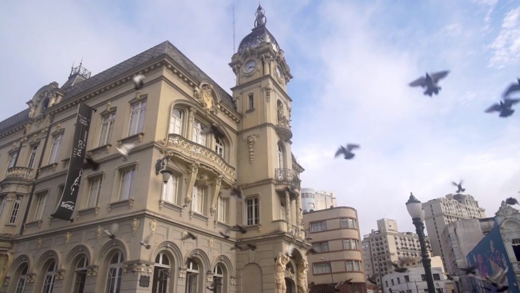 UniOpet comemora 326 anos de Curitiba com vídeo que “personifica” a cidade