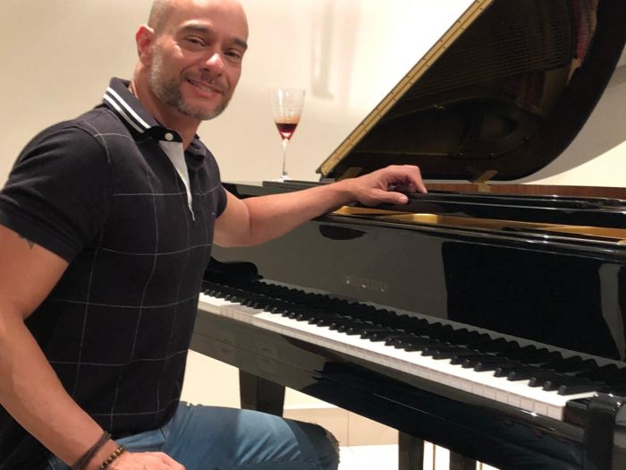 Full Jazz Bar apresenta "A Arte do Piano Popular" com Rogério Koury