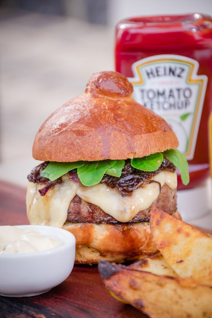 Hambúrguer trufado é criação especial do Sel et Sucre para o Burger Fest