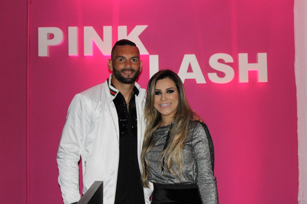 Weverton e Jaqueline trazem Pink Lash para Curitiba