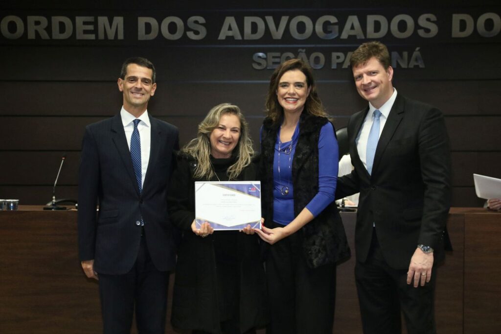 Procuradoras do Estado integram Comissão de Direito Tributário da OAB Paraná
