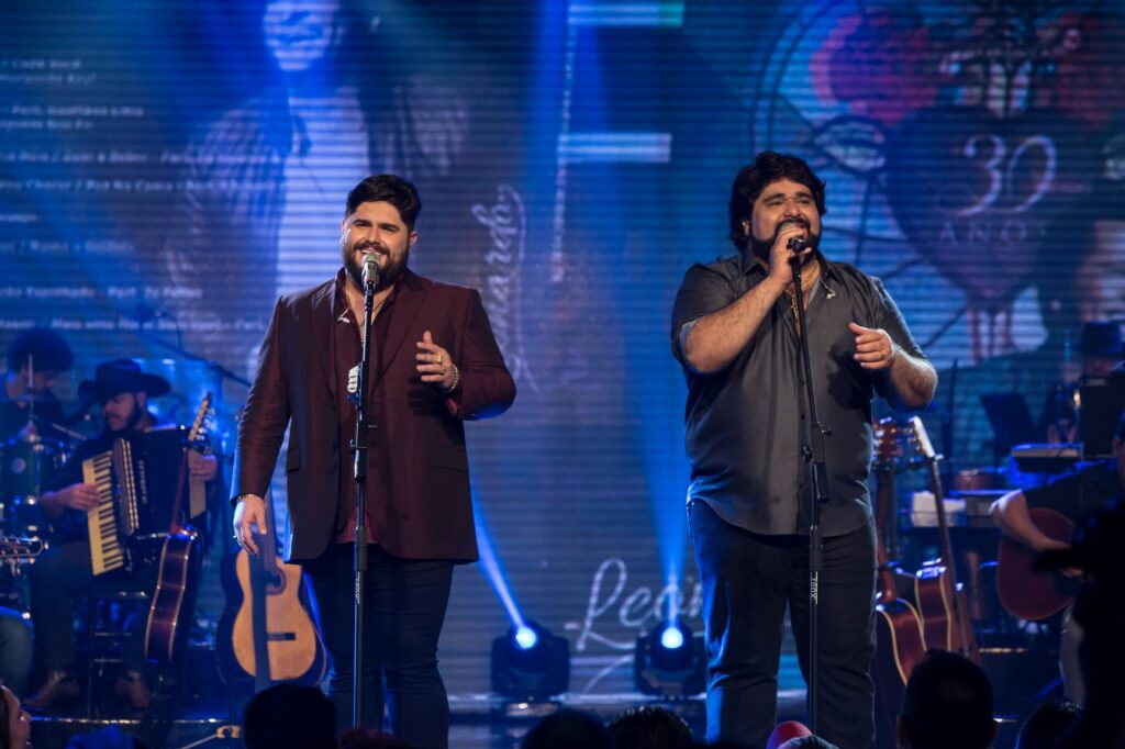 César Menotti e Fabiano se apresentam neste sábado em Curitiba