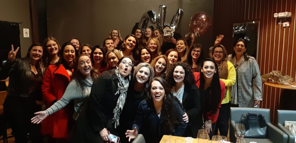 SOUQ Curitiba recebe grupo de mulheres empreendedoras