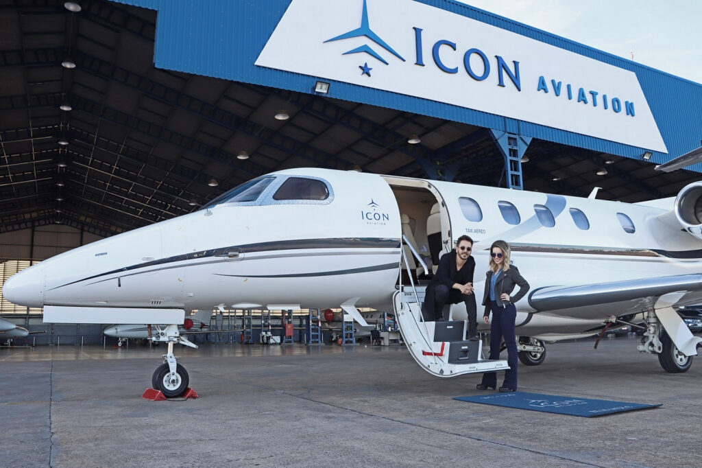 Icon Aviation é o transporte aéreo oficial de Sandy e Junior para turnê Nossa História