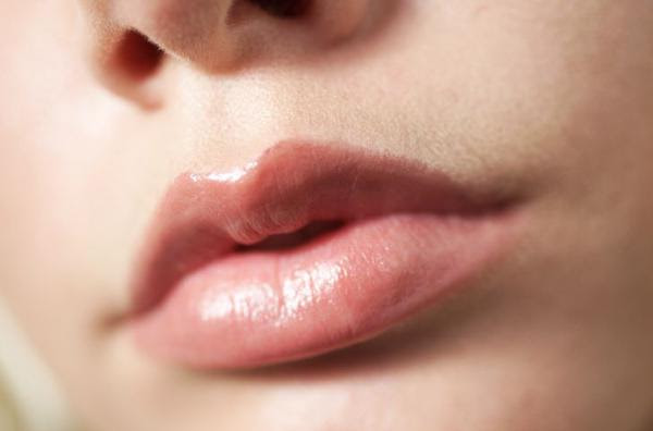 2 procedimentos ideais para quem quer conquistar lábios jovens, bonitos e volumosos