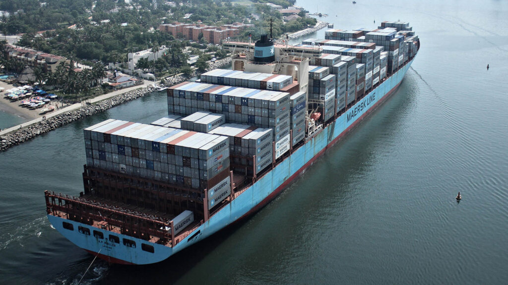 Maersk comemora 25 anos no Brasil