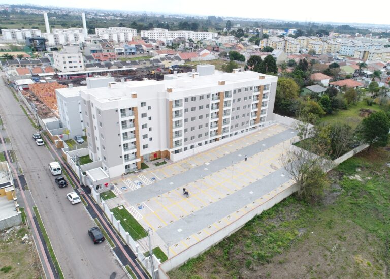Construtora entrega residencial em São José dos Pinhais