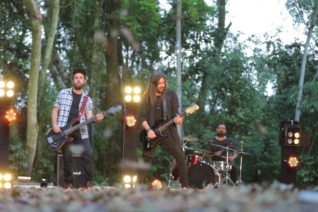 Banda de rock iguaçuense lança primeira música autoral no Dreams Motor Show