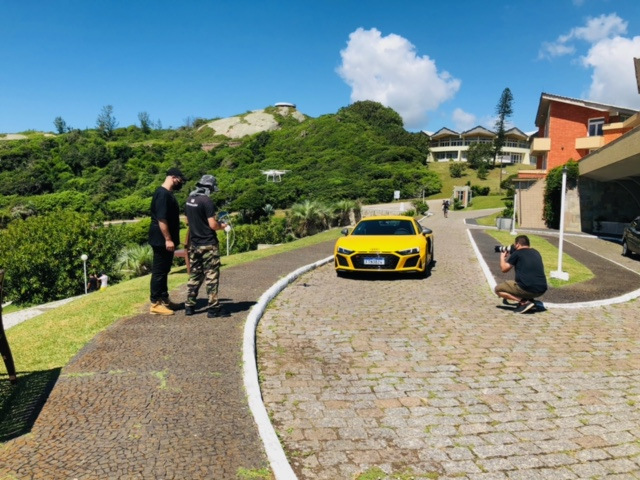 Carros da Audi são filmados em cartões postais de Santa Catarina