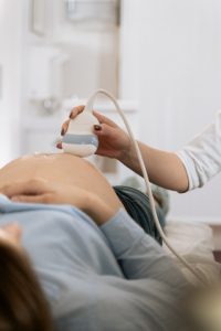 O que os estudos mostram sobre gravidez e vacinas contra a COVID-19