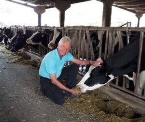 Colônia alemã de Witmarsum começa a produzir o primeiro leite tipo A homologado pelo SIF no Paraná 