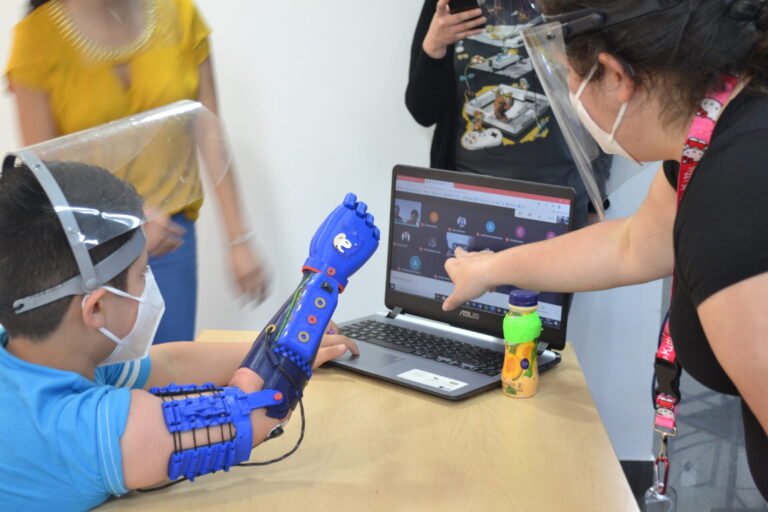 Impressão 3D é aplicada para auxiliar na inclusão de pessoas com deficiência