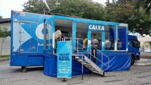 Caminhão Você no Azul chega a Curitiba para regularização de dívidas