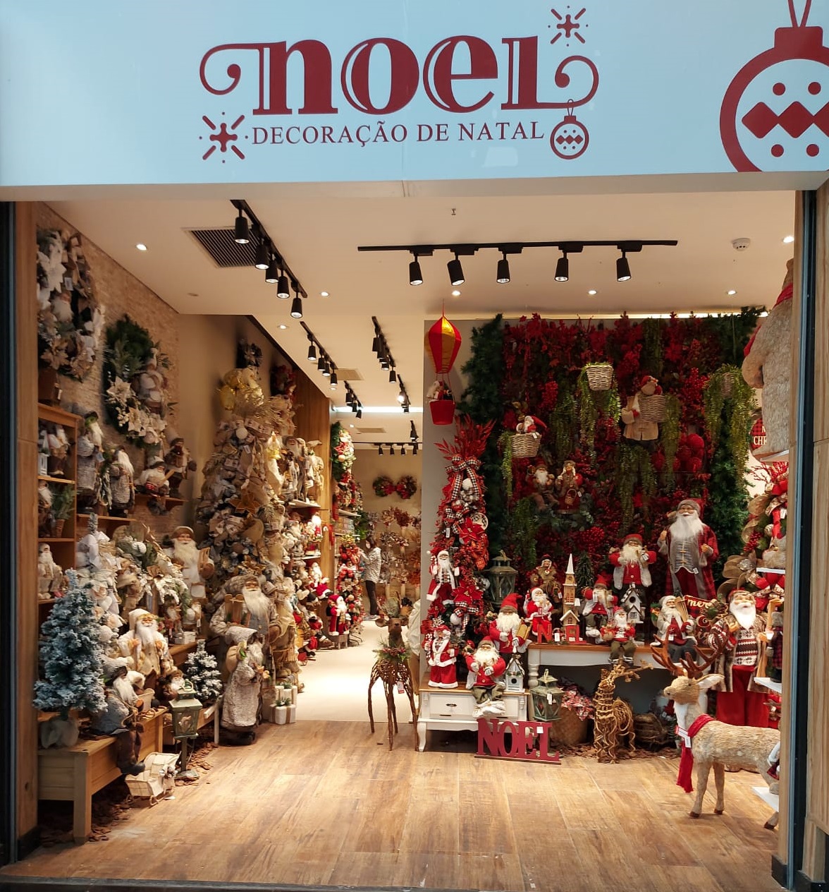 O Natal está chegando: loja de decoração natalina abre as portas no  Shopping Curitiba - Paranashop