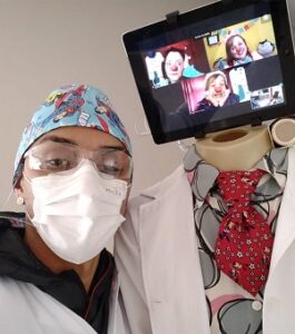 Especialistas da alegria kids realizam espetáculos virtuais em hospitais pediátricos
