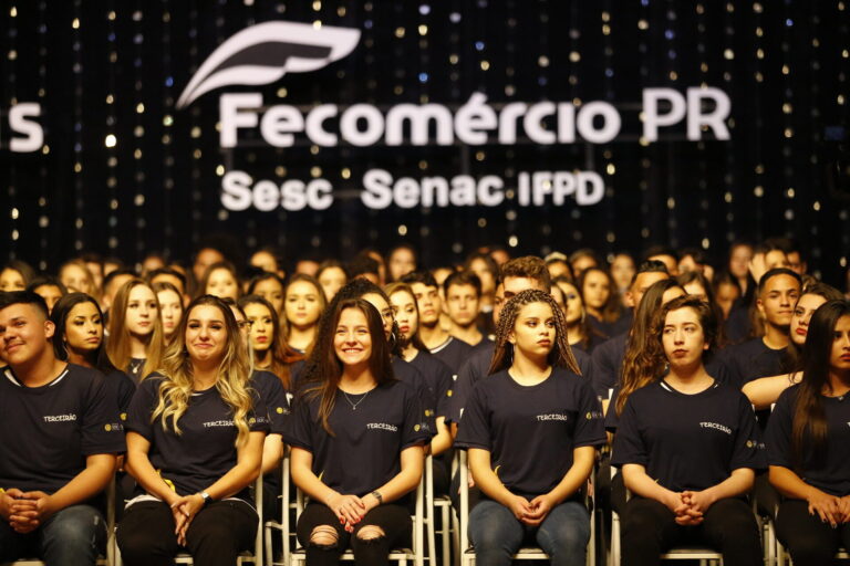Sesc PR oferta vagas gratuitas para Ensino Médio em Curitiba