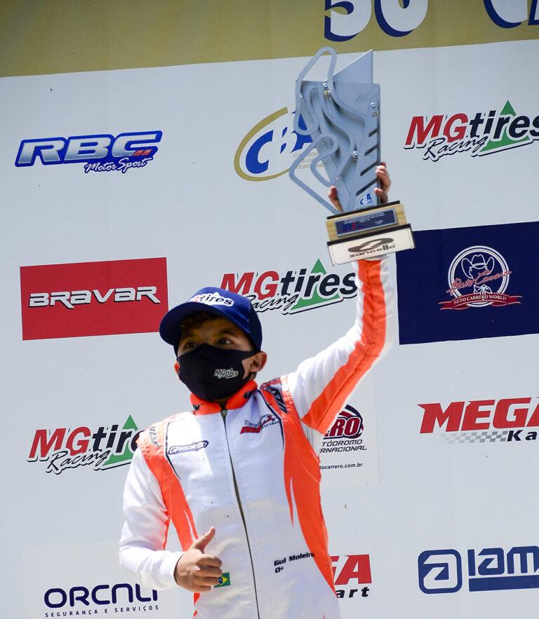 Guilherme Moleiro é vice-campeão do Campeonato Brasileiro de Kart