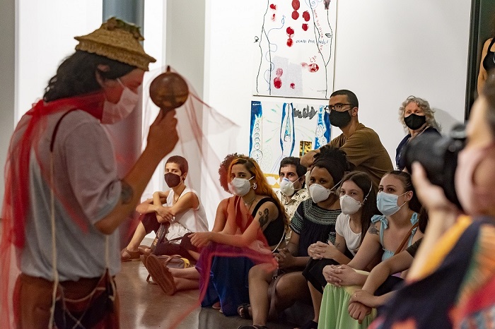 Conversa com artistas encerra exposição que revê acervo fotográfico do MUPA pelo olhar indígena