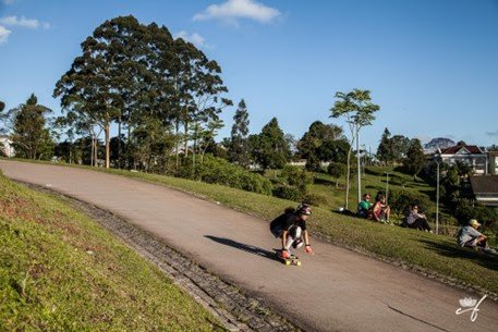  Skate Downhill 