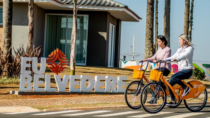 Bicicletas compartilhadas proporcionam comodidade e sustentabilidade a condomínios residenciais