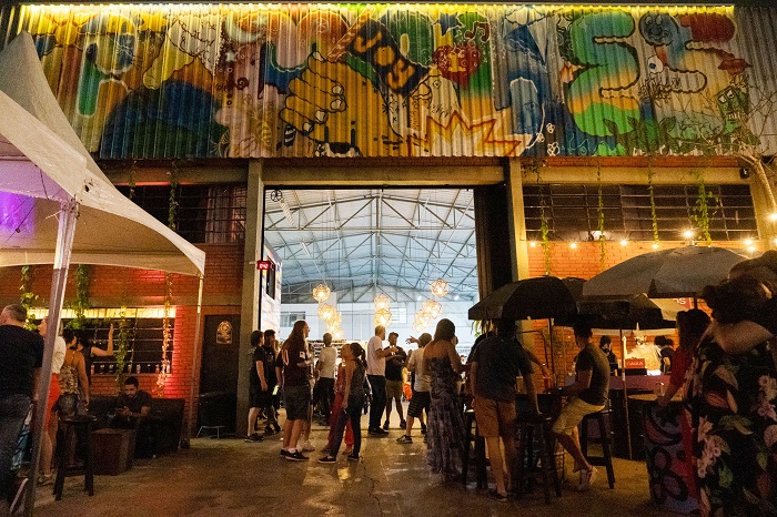 Cervejaria de Curitiba lança rótulo com tangerina e promove evento gratuito com música e gastronomia