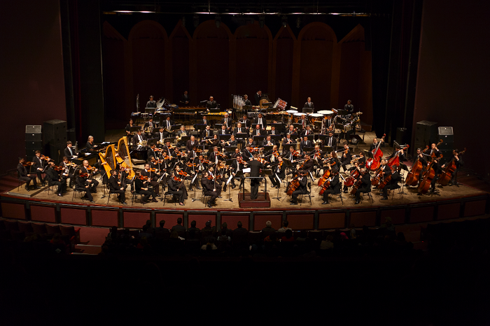 Orquestra Sinfônica do Paraná apresenta obras de Brahms e Korsakov no Guairão