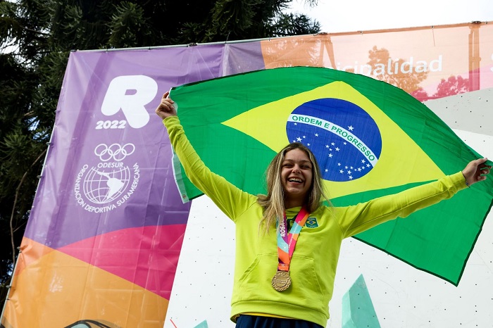 Ouro no Sul-Americano, Curitibana estreia na Copa do Mundo de Escalada