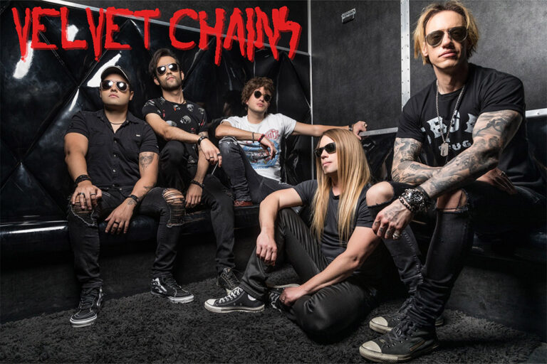 Velvet Chains anuncia participação em grandes festivais nos EUA