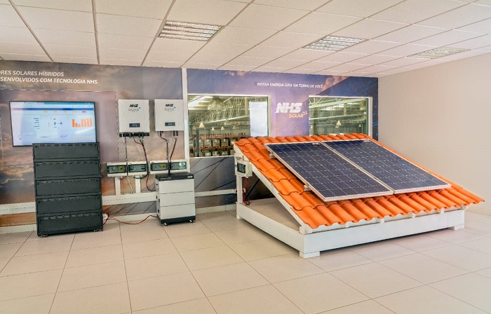 Lançamento em Energia Solar: NHS lança primeiro inversor híbrido produzido 100% no Brasil