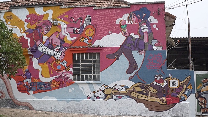 Riot Games ocupa Curitiba com arte urbana em homenagem ao aniversário de League of Legends