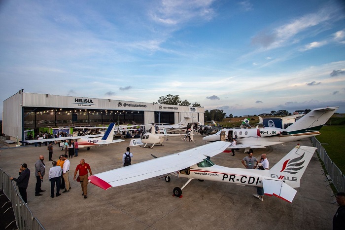 AviationXP no Aeroporto de Bacacheri recebe 1587 visitantes em dois dias