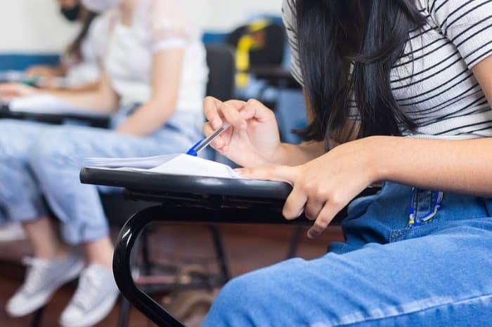 Faculdade do Paraná oferece bolsas integrais para estudantes que se destacarem no vestibular