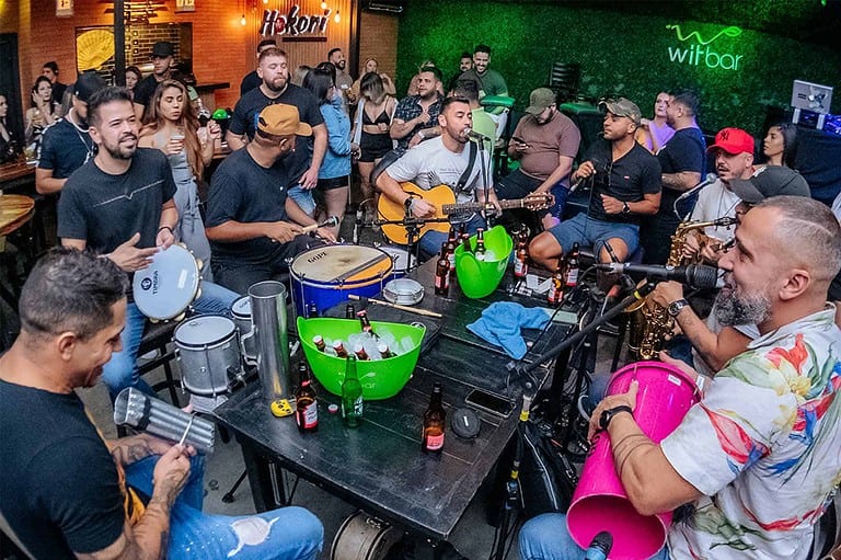 Roda de samba abre semana do Wit Bar