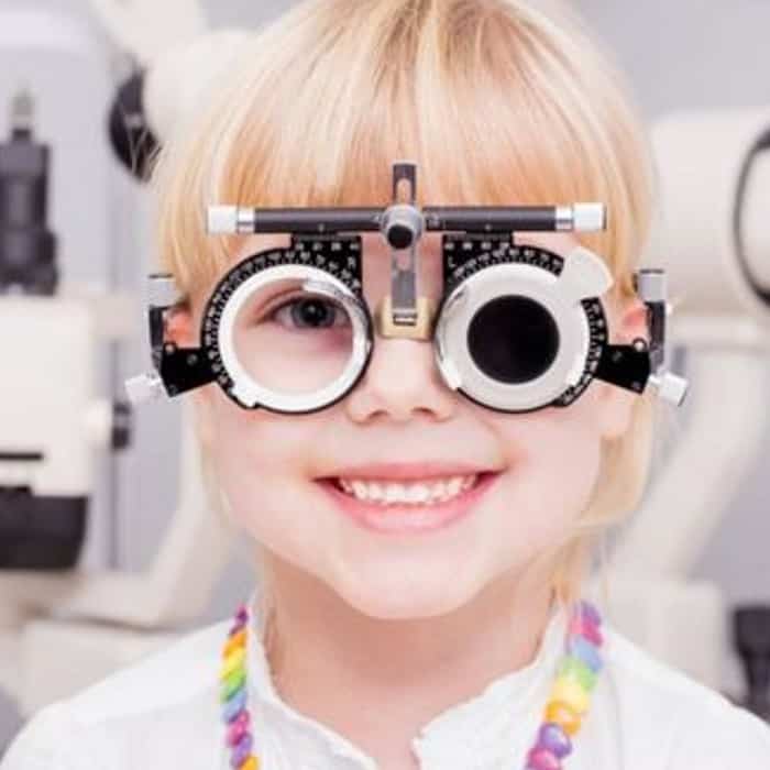 Exame de refração prevê miopia, diz pesquisa

