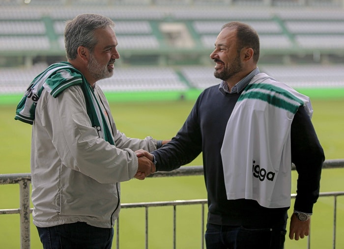 Coritiba oficializa contrato de patrocínio com a Ligga