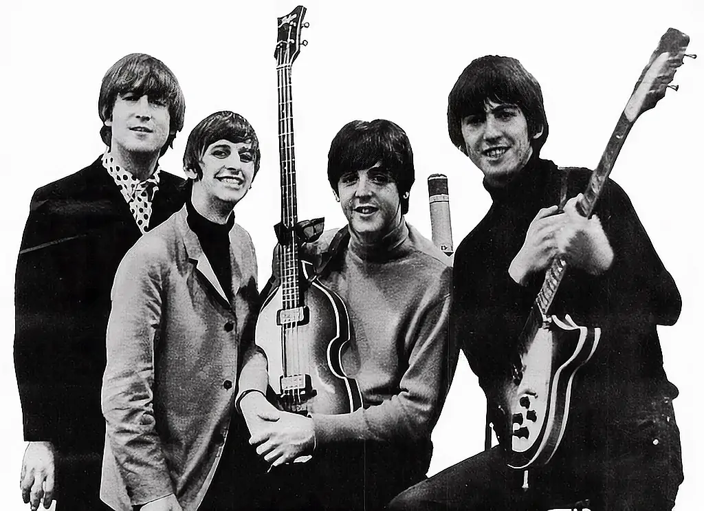 https://paranashop.com.br/wp-content/uploads/2023/11/Beatles_ad_1965_just_the_beatles_crop.jpg