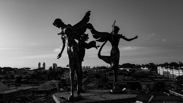 Fotógrafo Lucas Pontes lança livro e exposição no Solar do Barão 

