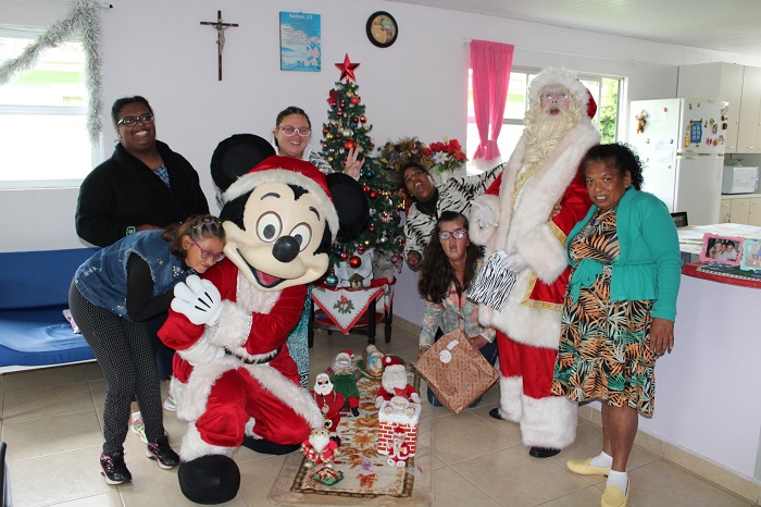 Pequeno Cotolengo promove Festa de Natal com churrasco, apresentações e shows com artistas locais

