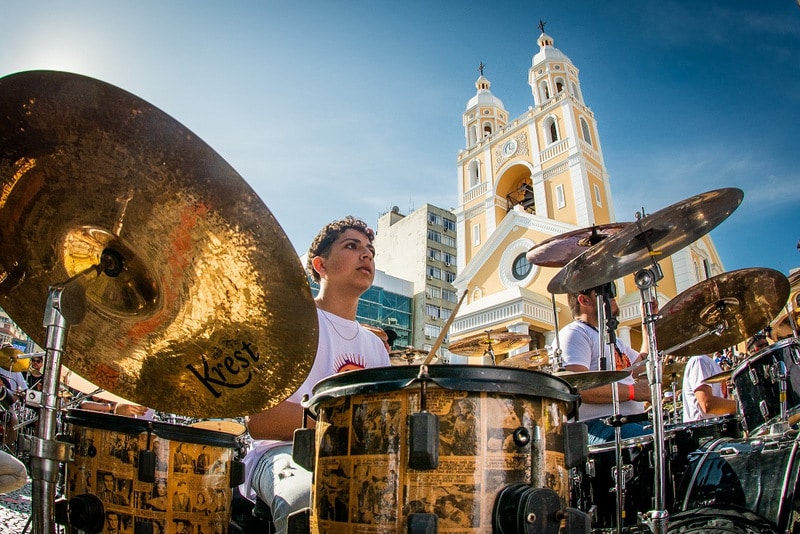 Orquestra de Baterias de Florianópolis 2024 vai reunir mais de 400 bateristas no dia 03 de agosto