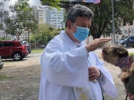 Benção dos pets será aberta à comunidade e conduzida pelo capelão dos hospitais, padre ativo na causa animal Créditos: Divulgação