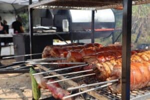 Curitiba recebe Festa do Rock com música, comidas típicas e entrada gratuita neste final de semana