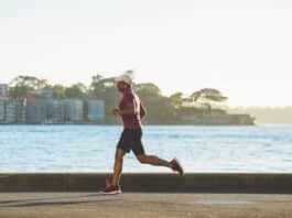 Aumentar em 30 minutos os treinos de cardio impacta a composição corporal